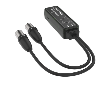 Zwarte audio-adapter met twee XLR-connectoren op een witte achtergrond